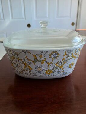 Vintage Rare Floral Bouquet Corning Ware P-2-1/2-B with Lid, 2 1/2 Quart